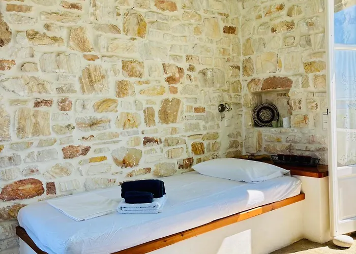 Santa Maria Traditional Stone Santa Maria (Paros)